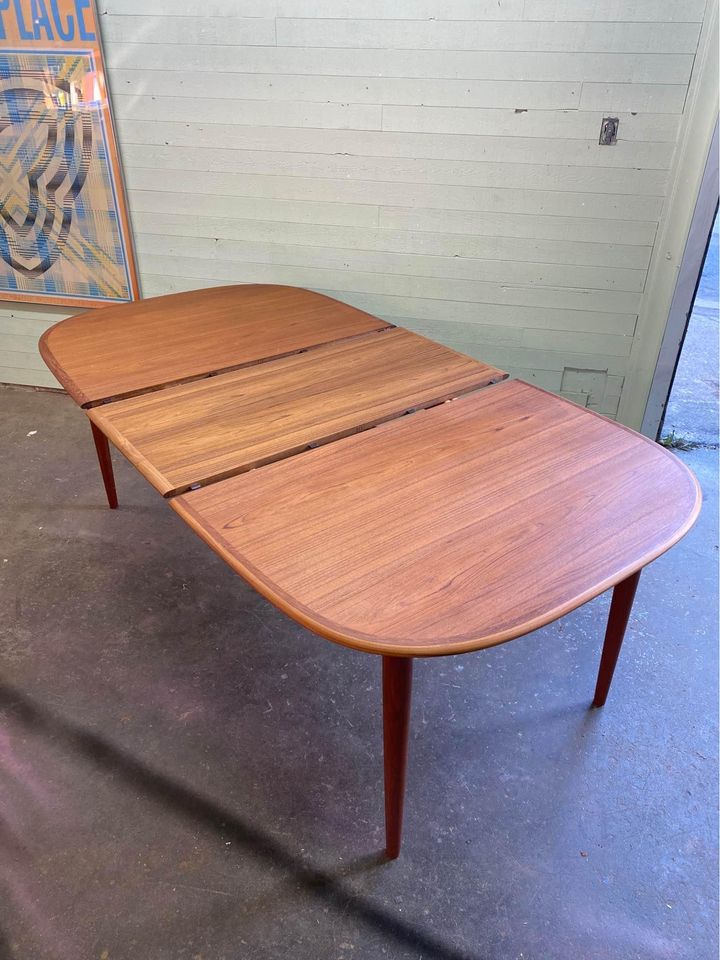 1960s Danish Teak Dining Table by Skovmand & Andersen