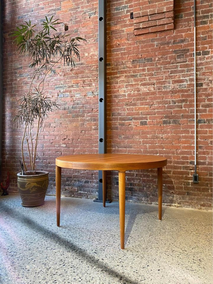 1960s Danish Teak Dining Table by Skovmand & Andersen