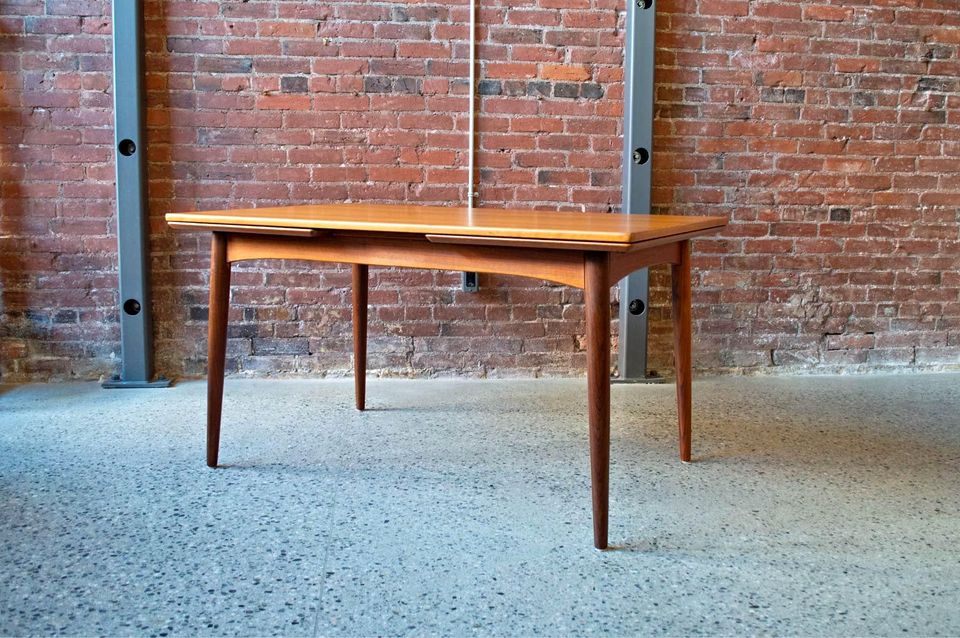 1960s Danish Teak Draw-Leaf Dining Table by Gudme Møbelfabrik