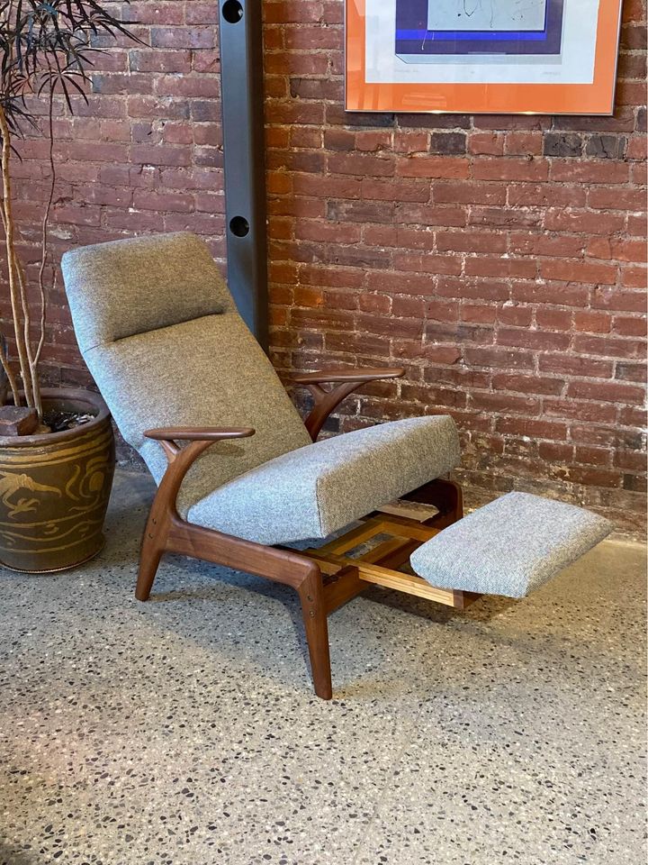 1960s Danish Teak Reclining Lounge Chair by Christian Sørensen