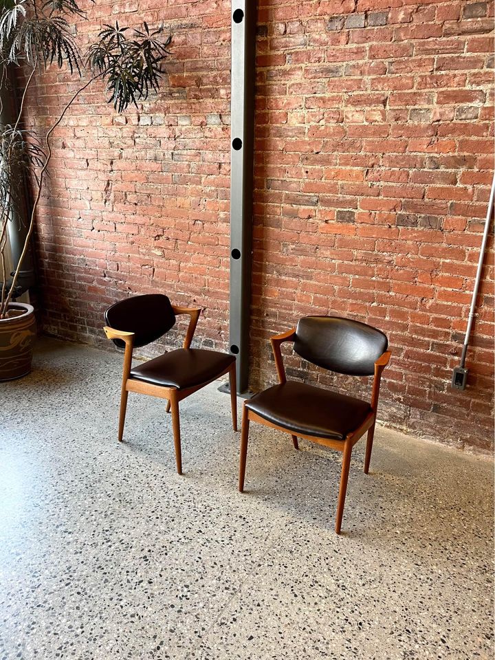 1960s Model 42 Side Chairs in Teak and Leather