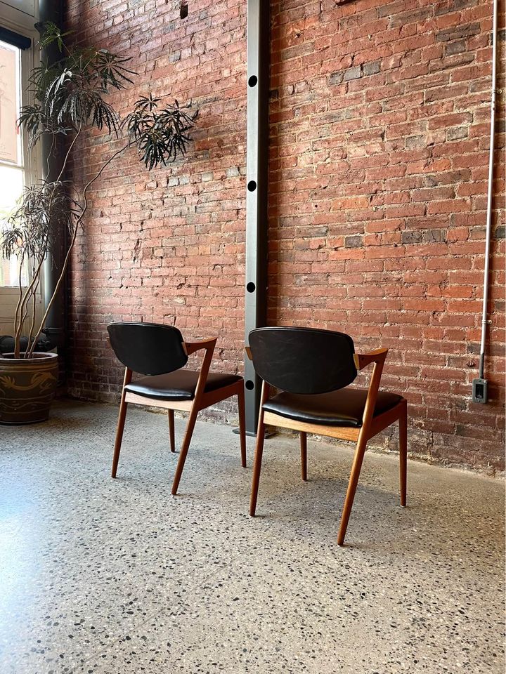 1960s Model 42 Side Chairs in Teak and Leather