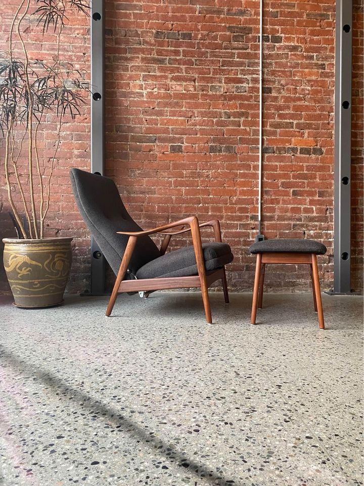 1960s Norwegian Afromosia Teak Reclining Lounge Chair and Ottoman