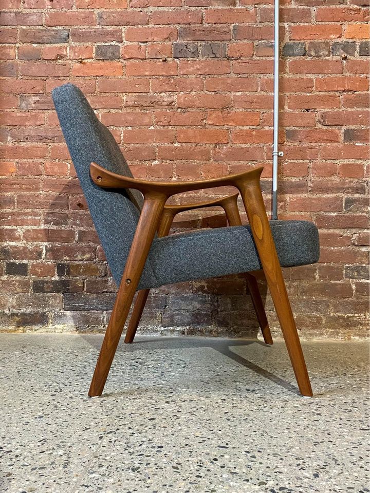 1960s Norwegian Teak Lounge Chair by Møre Lenestol Fabrikk