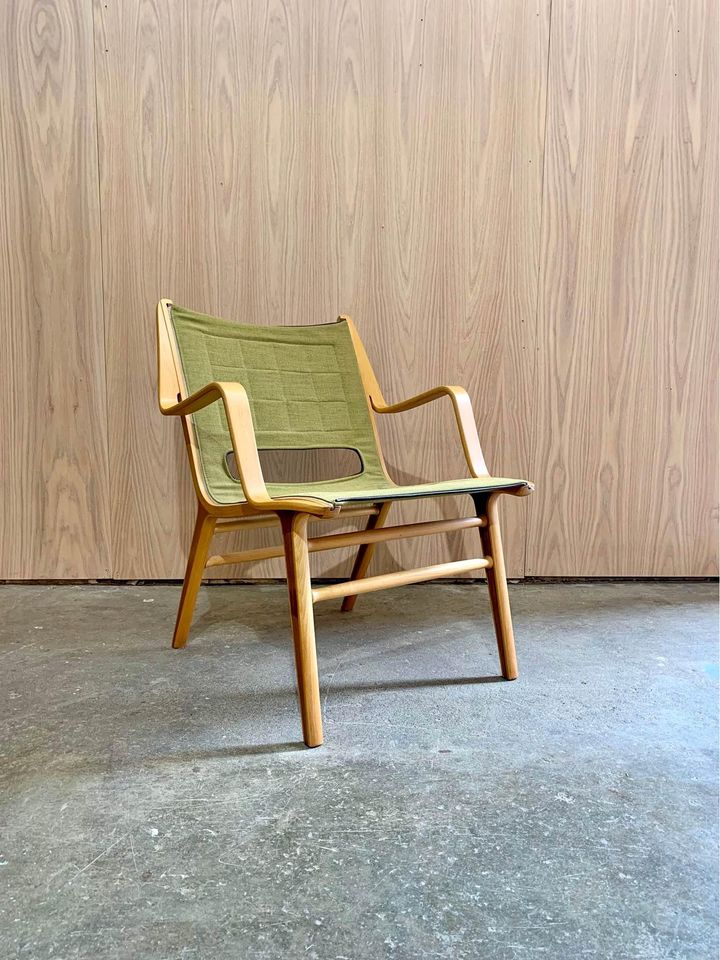 1960s Occasional “Axe” Chair by Peter Hvidt for Fritz Hansen