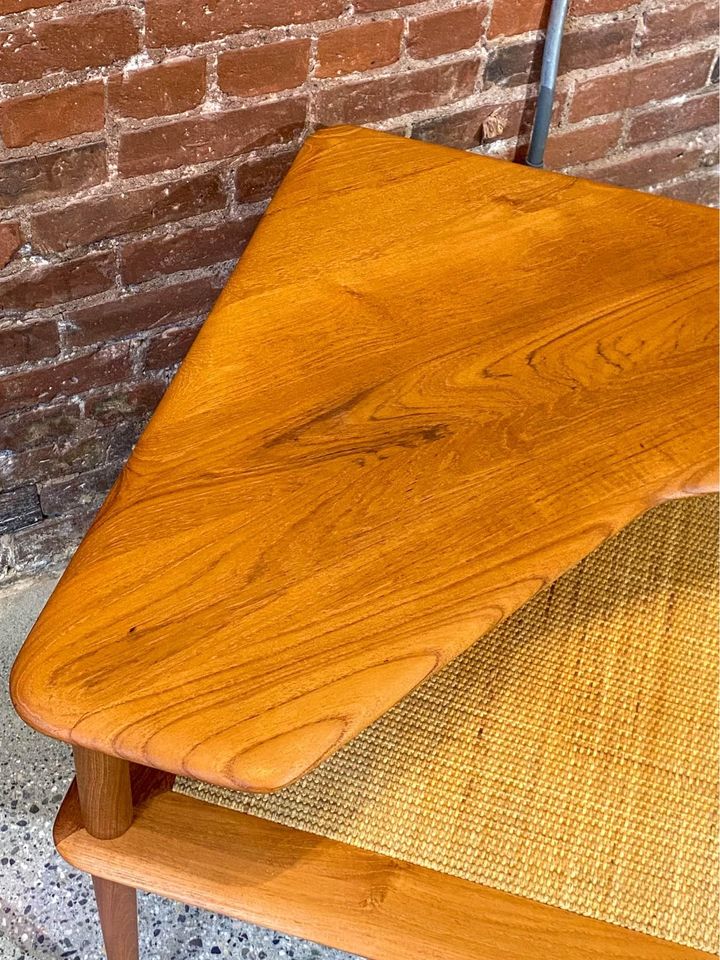 1960s Solid Teak Corner Coffee Side End Table by Peter Hvidt