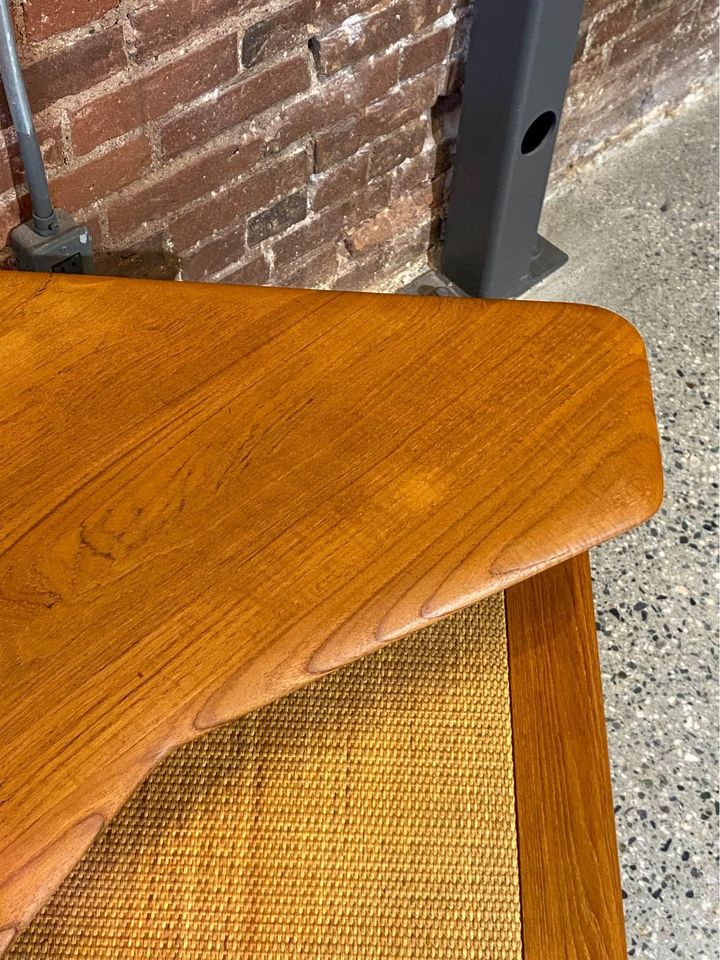 1960s Solid Teak Corner Coffee Side End Table by Peter Hvidt