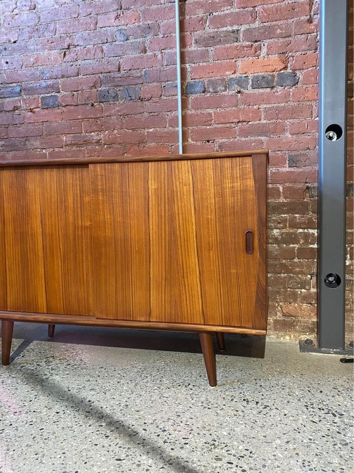 1960s Teak Credenza Sideboard Cabinet