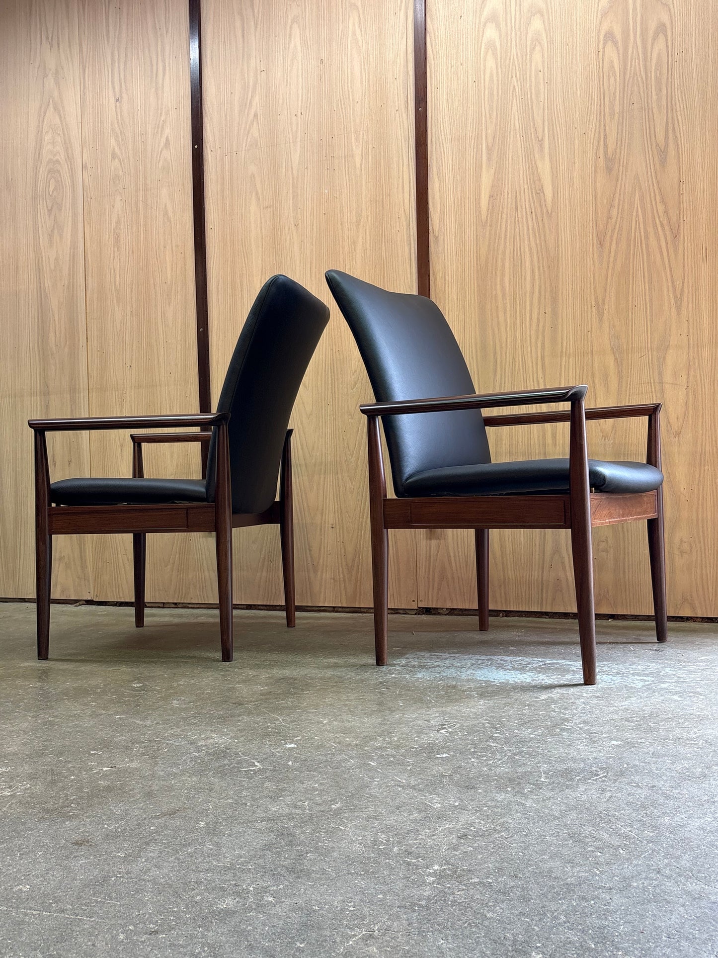 1960s Danish Rosewood and Leather Diplomat Chairs by Finn Juhl