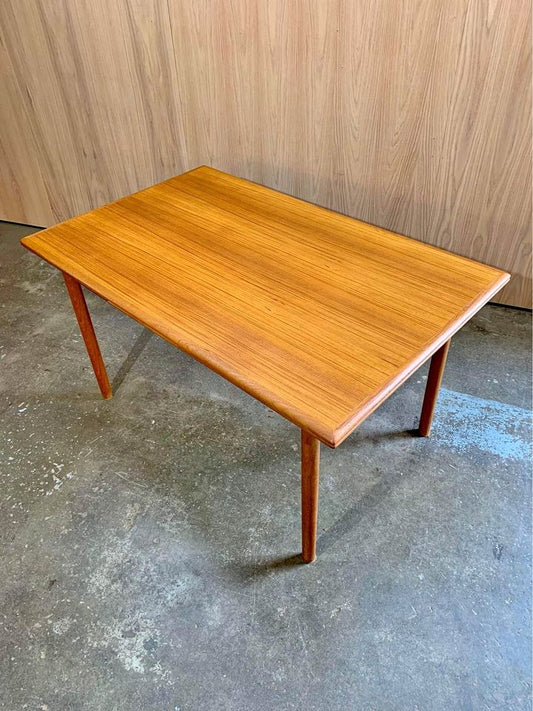 1960s Danish Teak Draw-Leaf Dining Table