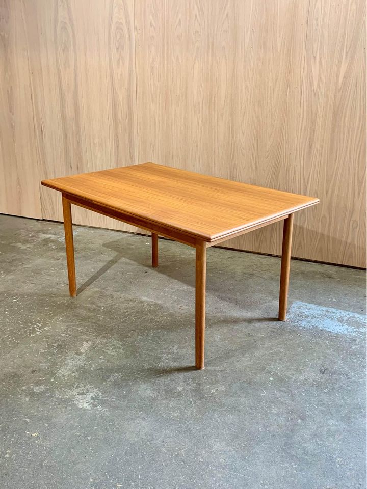 1960s Danish Teak Draw-Leaf Dining Table