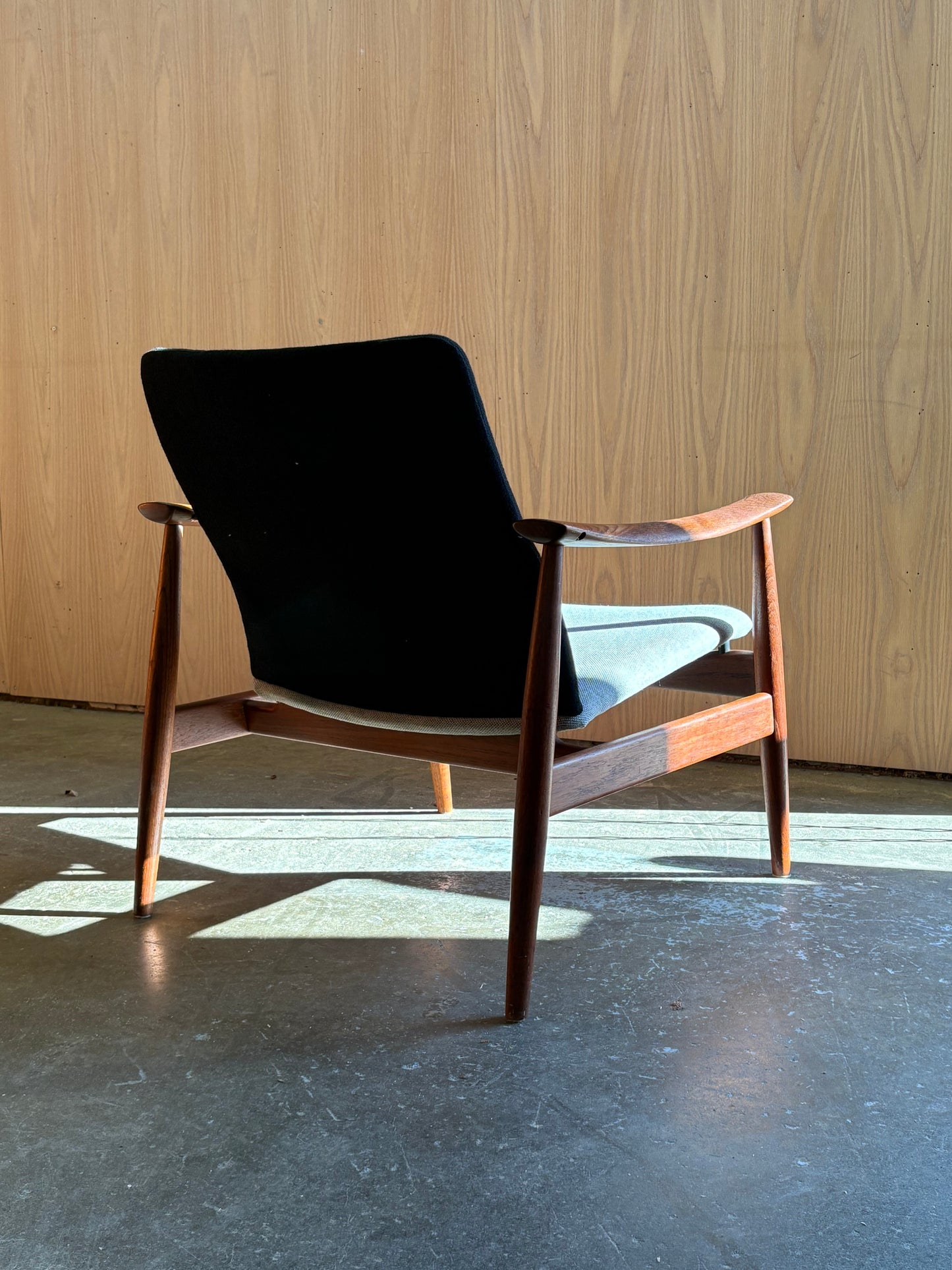 1960s Danish Teak FD138 Lounge Chair by Finn Juhl