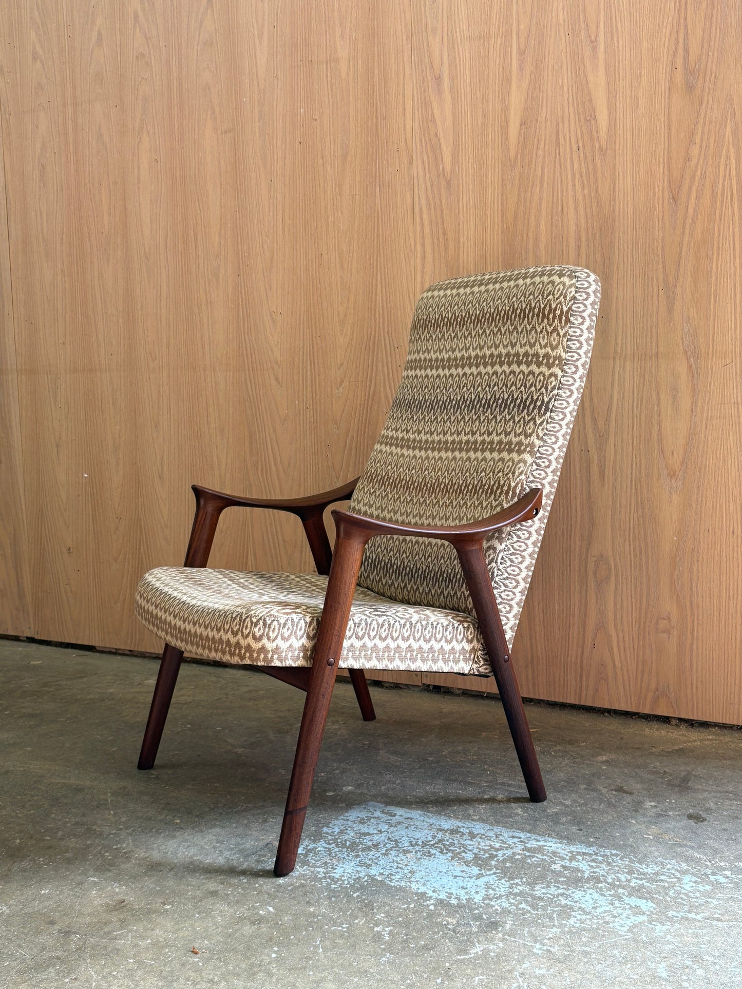 1960s Norwegian High Back Lounge Chair by Rastad & Relling