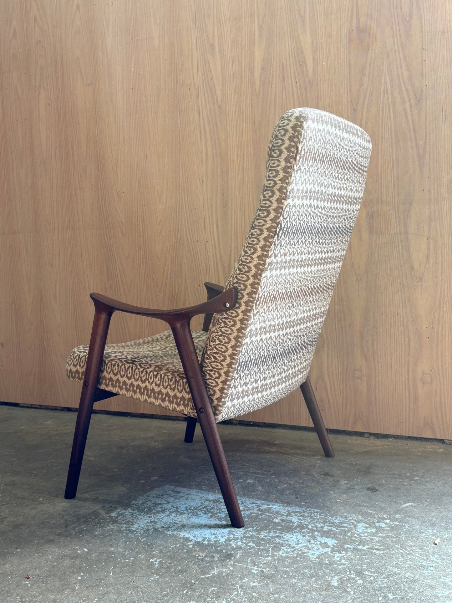 1960s Norwegian High Back Lounge Chair by Rastad & Relling