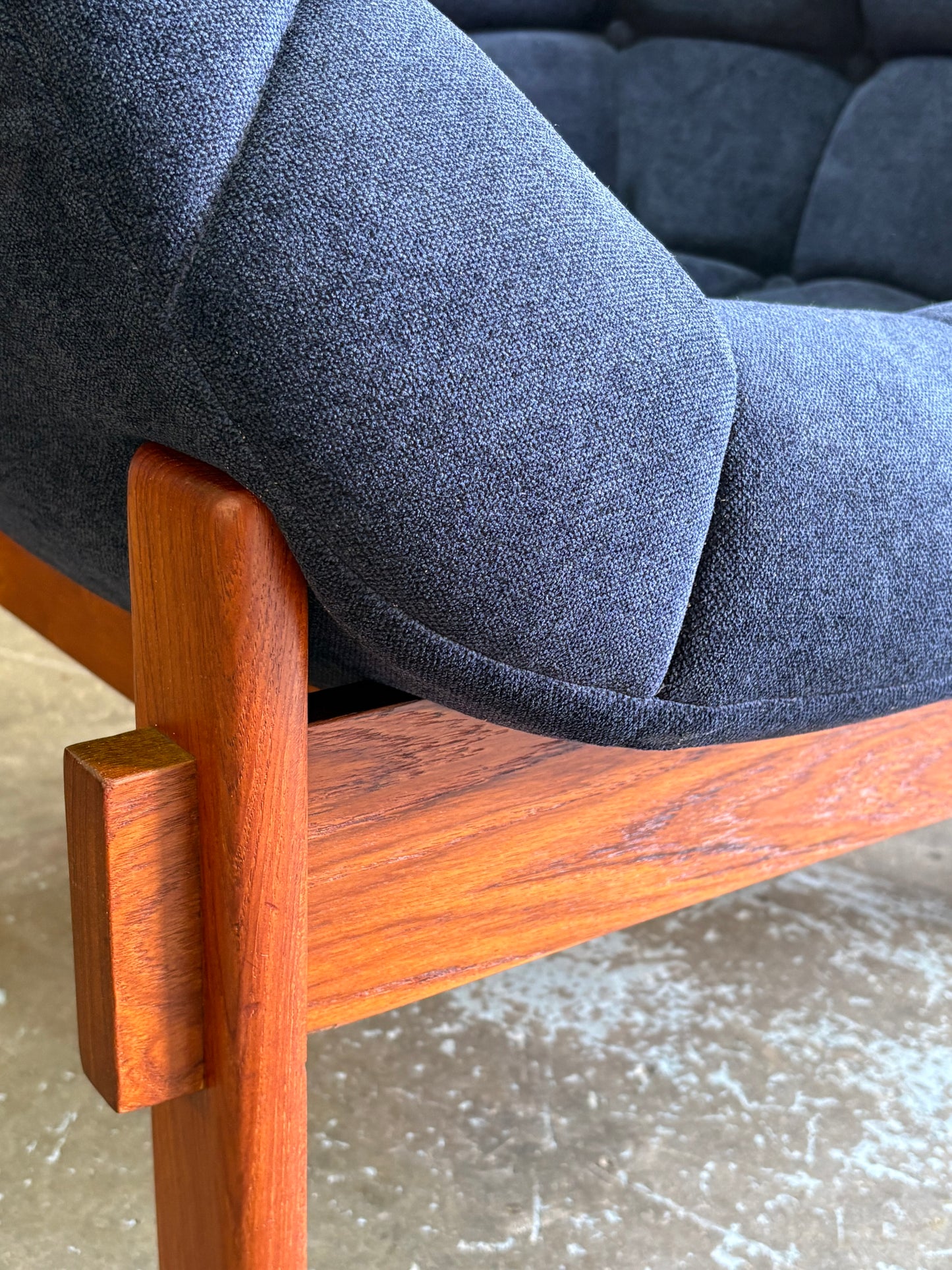1960s R Huber Pod Chair