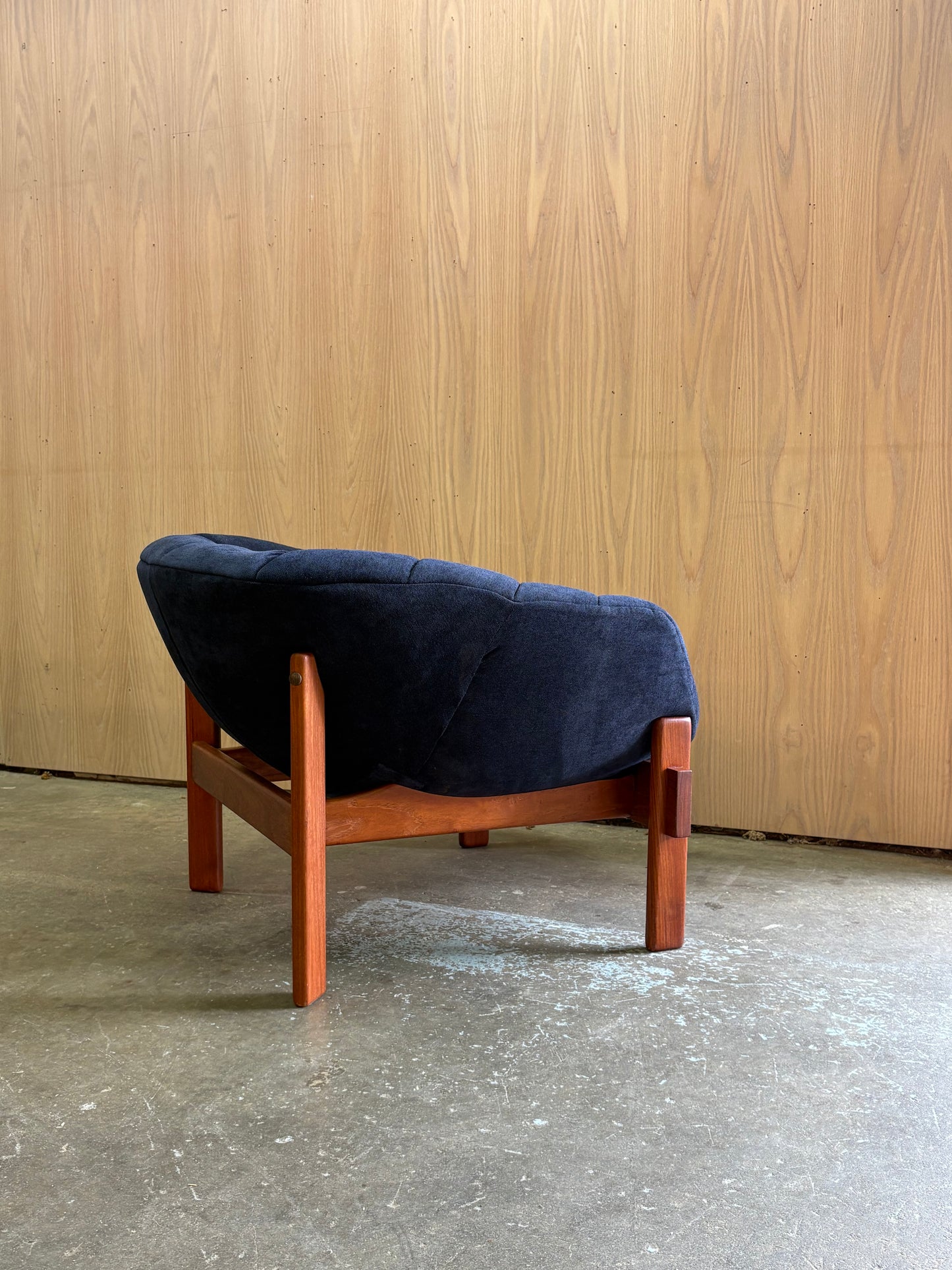 1960s R Huber Pod Chair
