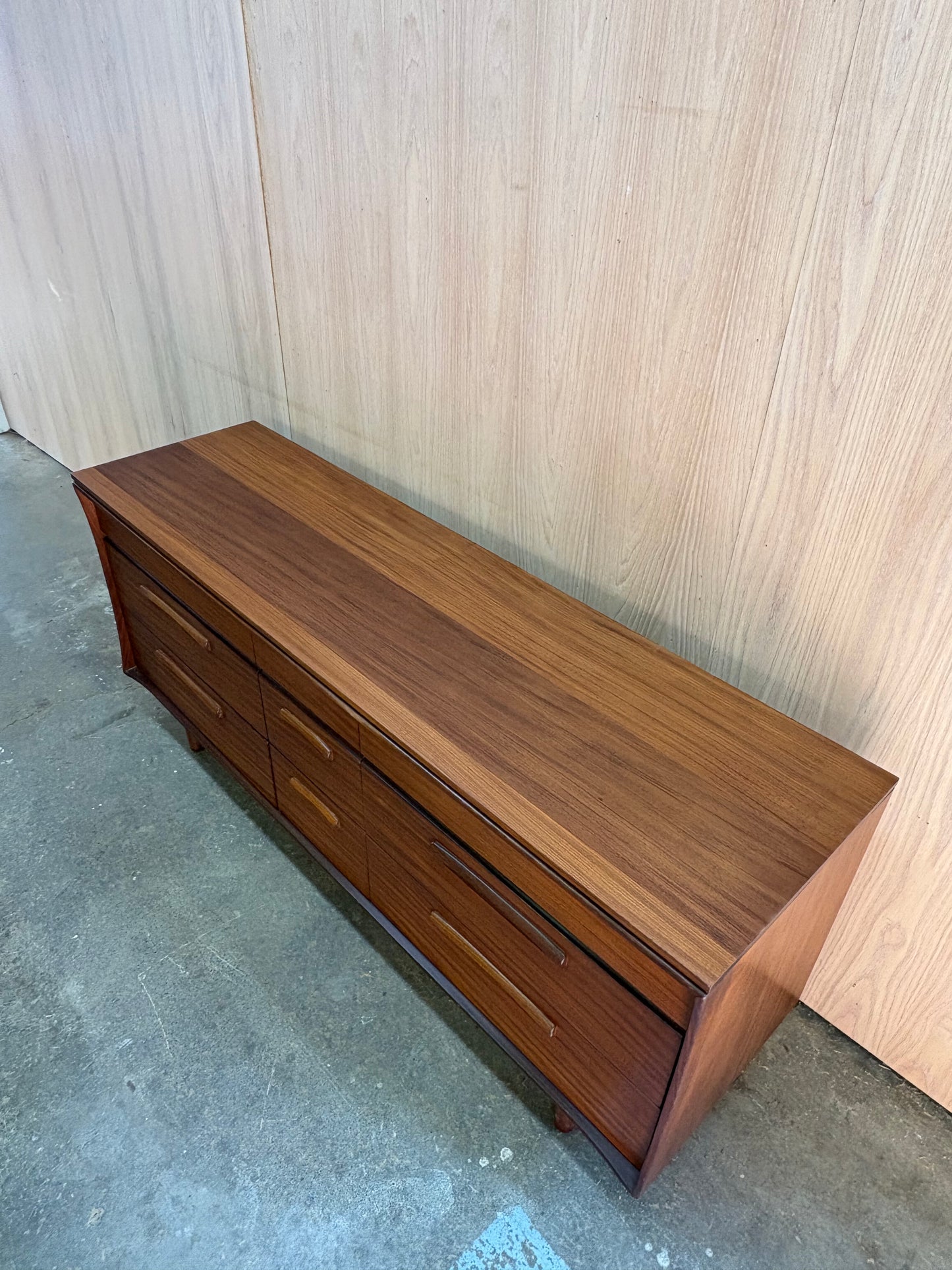 1960s Solid Afromosia Nine-Drawer Dresser by Jan Kuypers for Imperial