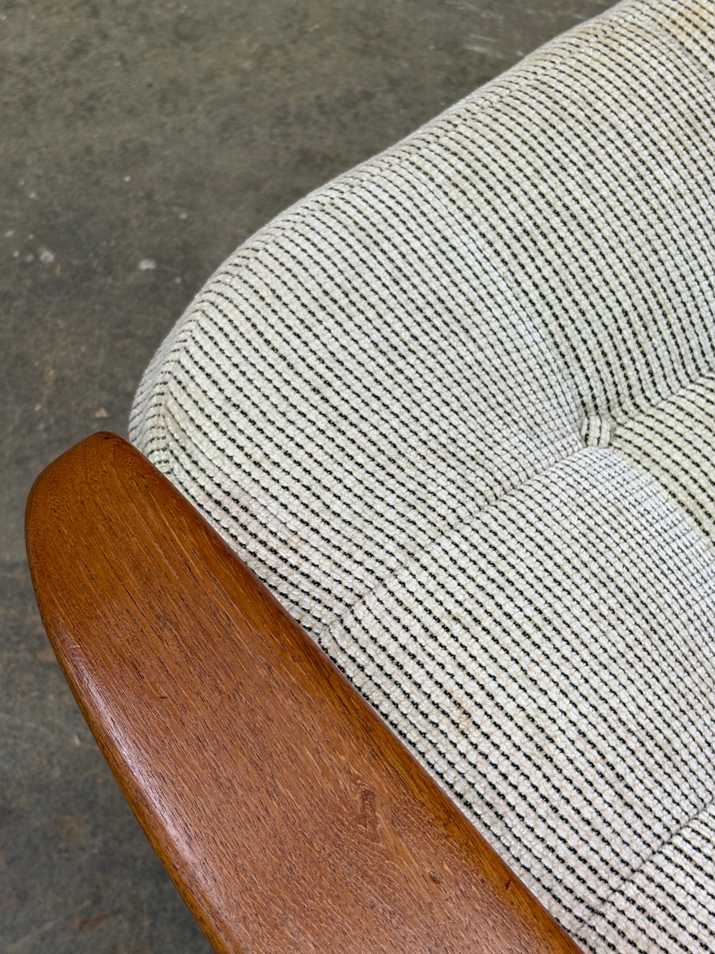 1960s Teak R Huber Scoop Lounge Chair