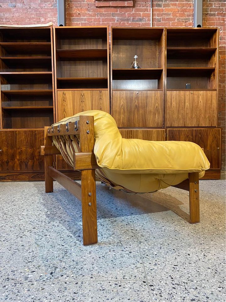 1970s Brazilian MP-41 Sofa by Percival Lafer