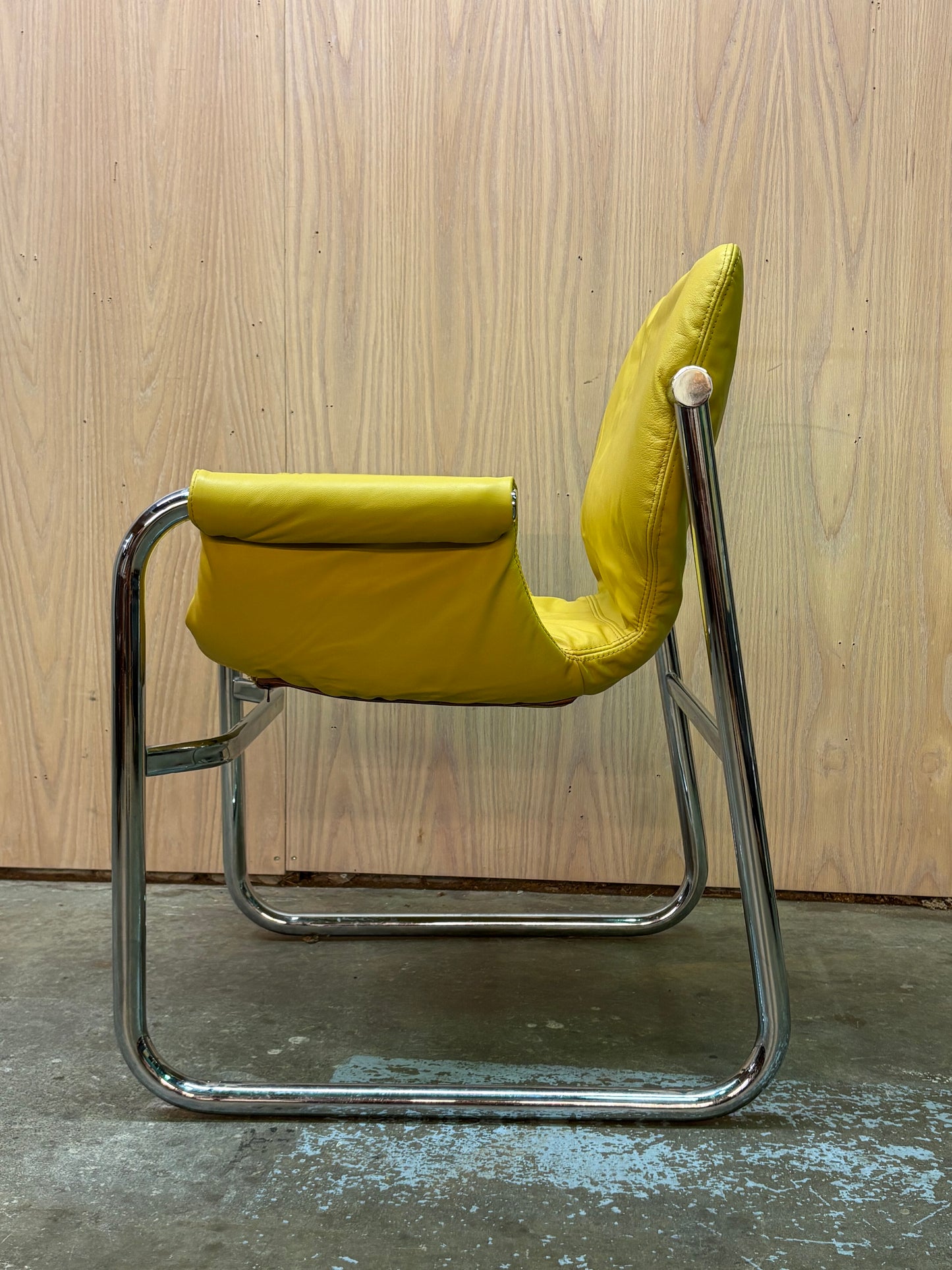 1970s Chromed and Leather Lounge Chair by Maurice Burke for Pozza