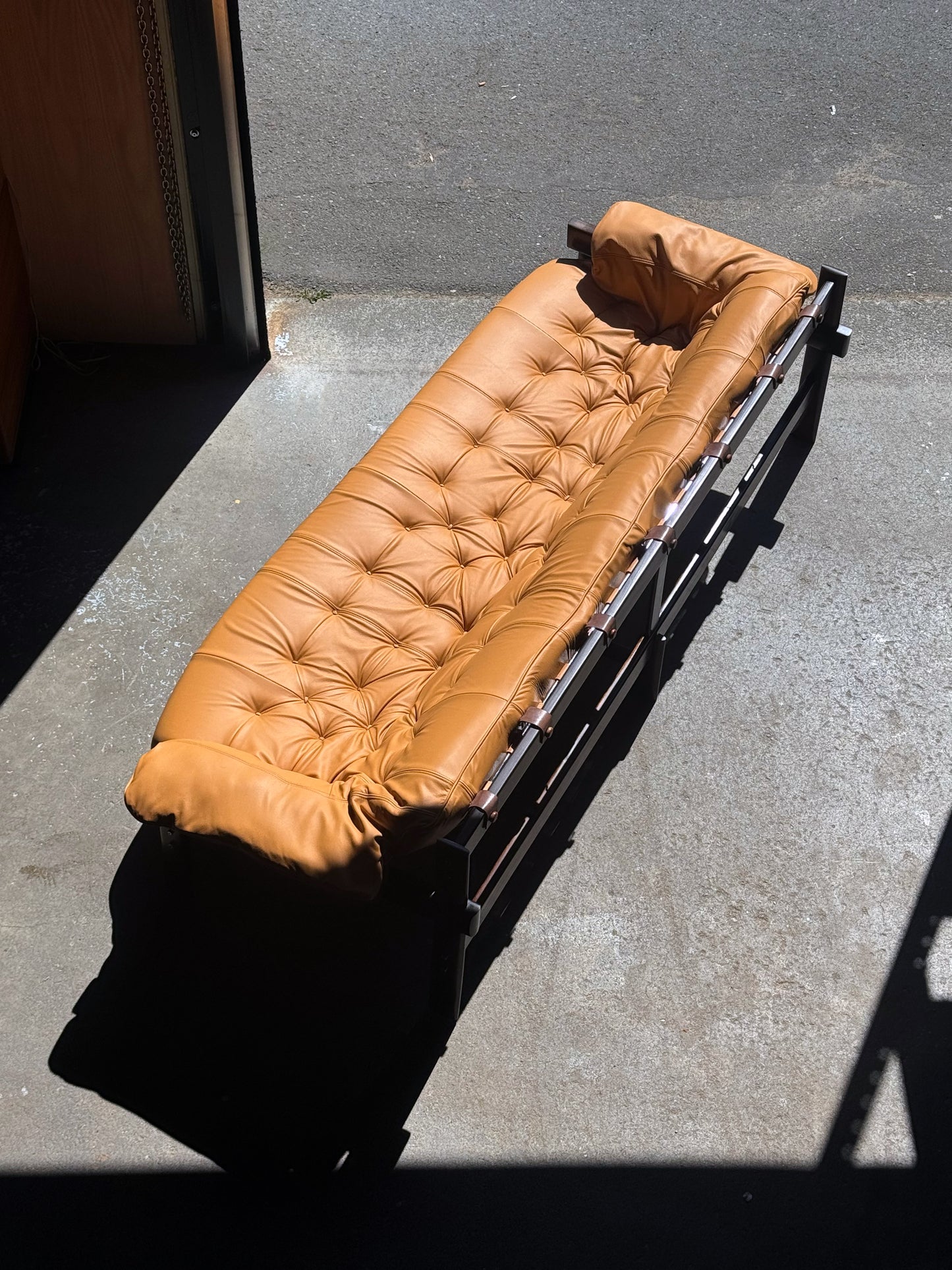 1970s MP-41 Sofa by Percival Lafer for Lafer in jatobá and Spinneybeck leather