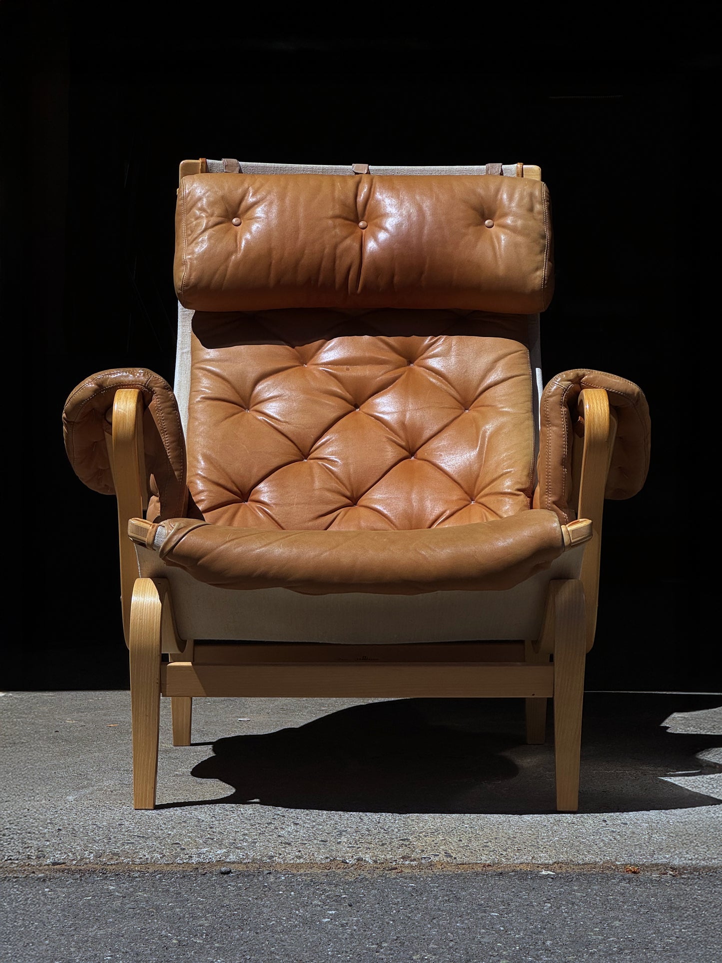 1960s Pernilla 69 Lounge Chair and Ottoman by Bruno Mathsson for DUX in beech and original leather