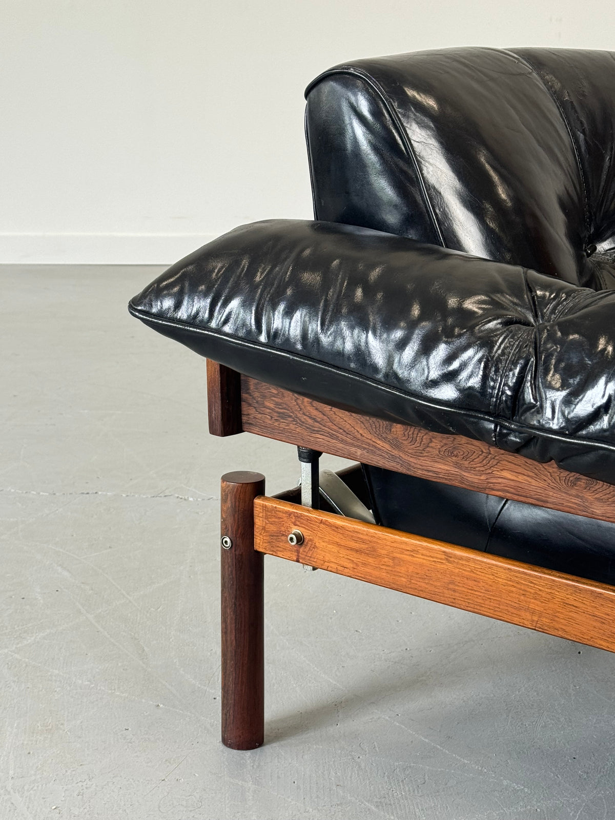 1960s MP-13 Lounge Chair by Percival Lafer in Original Black Leather and Brazilian Rosewood.