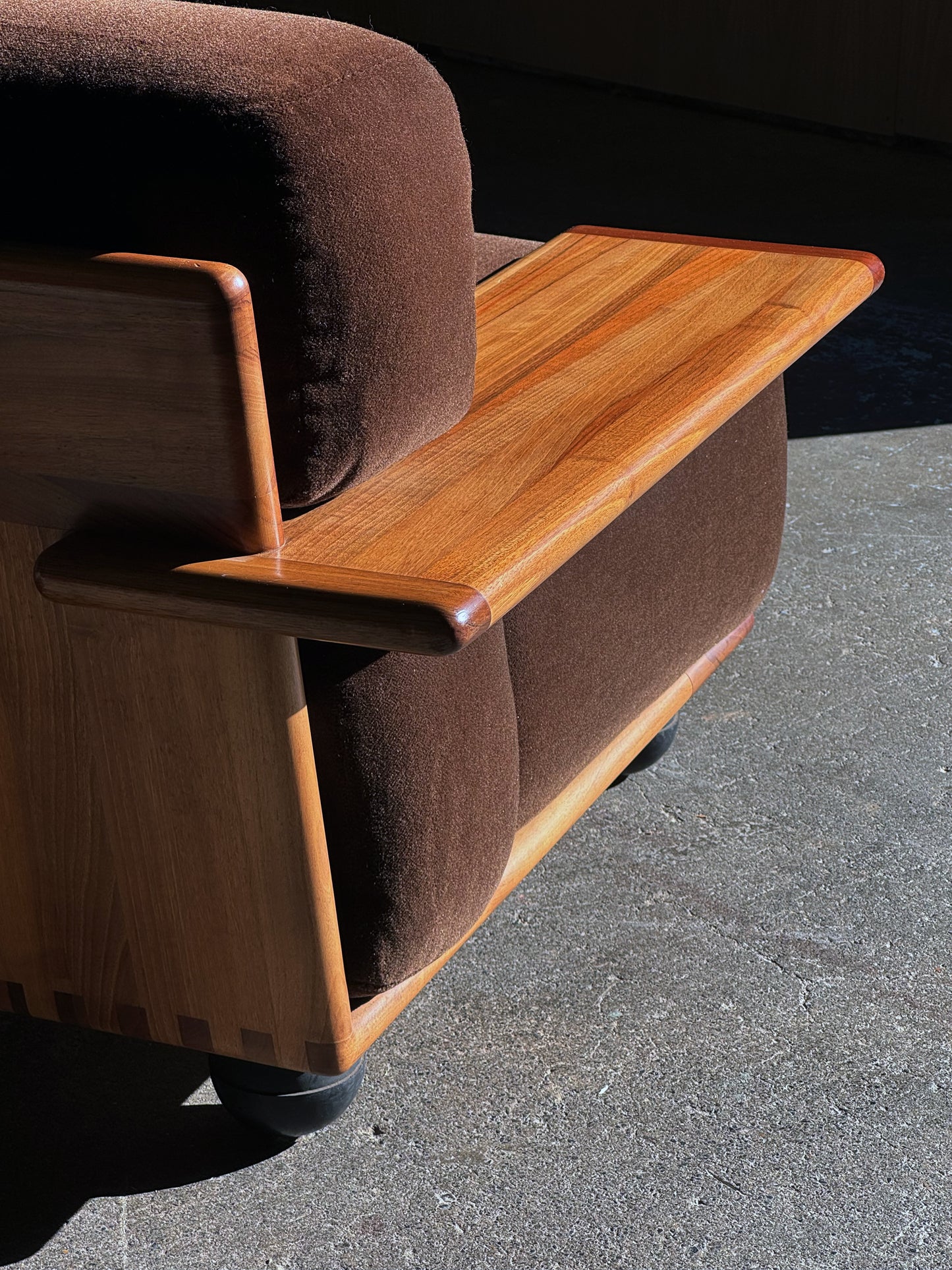 1970s Pianura Lounge Chair by Mario Bellini for Cassina in Italian walnut
