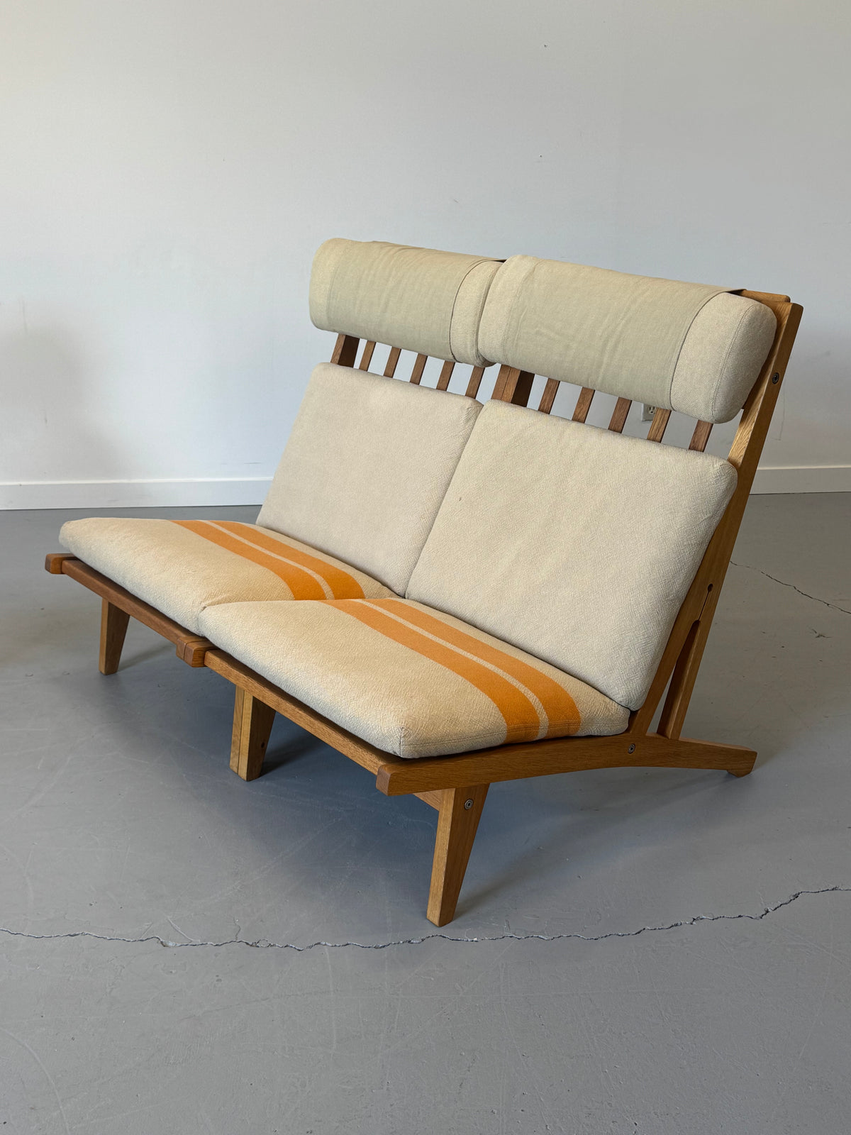 1960s GE-375 Modular Seating System by Hans J. Wegner for Getama in oak.