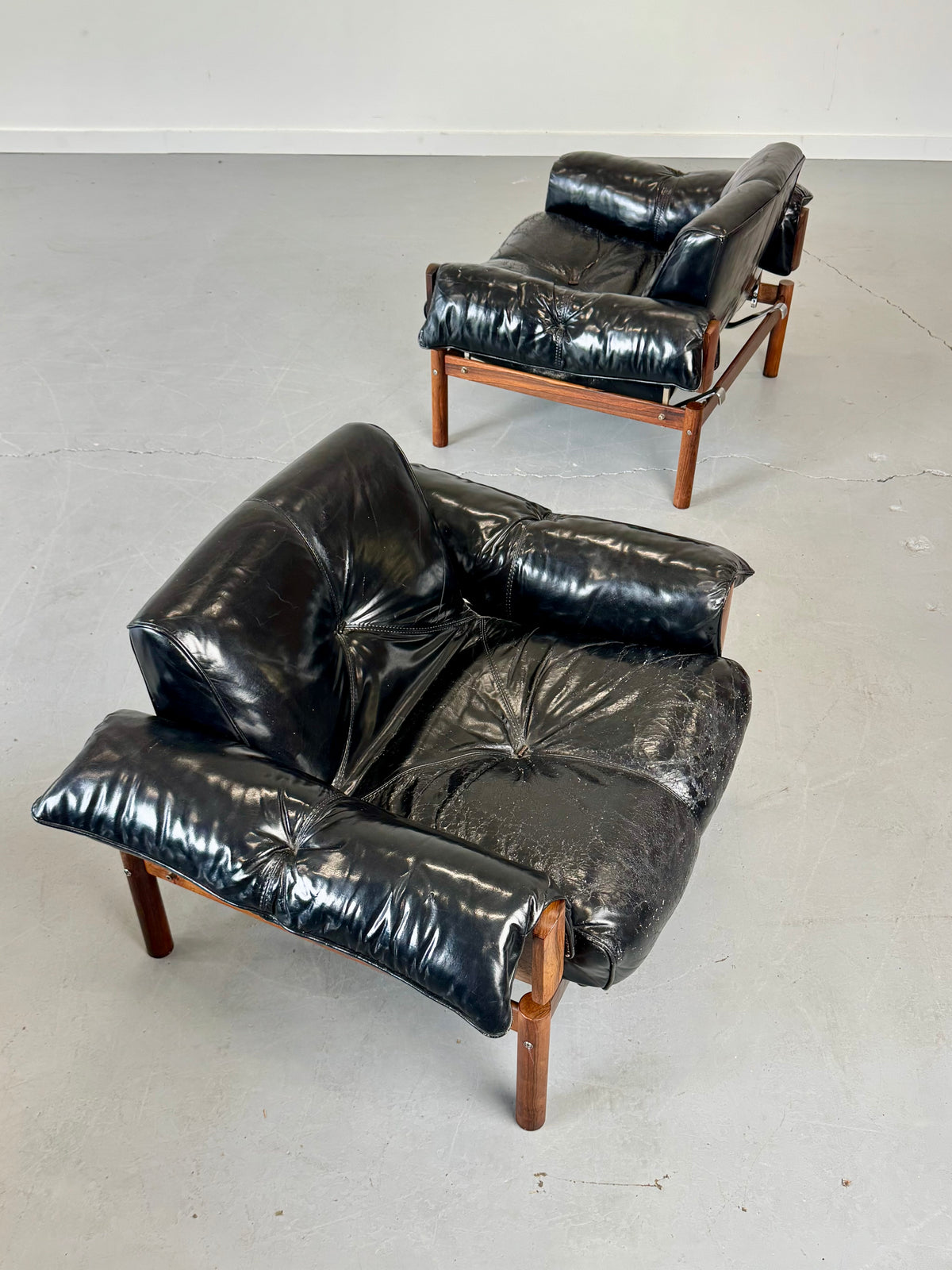 1960s MP-13 Lounge Chair by Percival Lafer in Original Black Leather and Brazilian Rosewood.