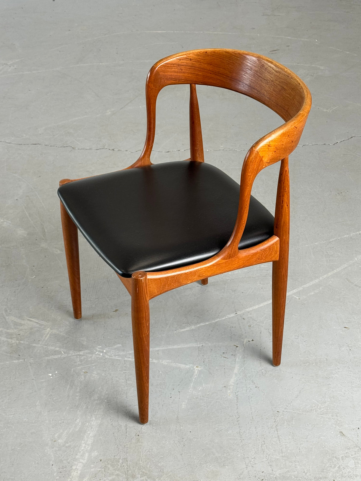 1960s Model 16 Teak Dining Chairs by Johannes Andersen for Uldum Møbelfabrik, Denmark.