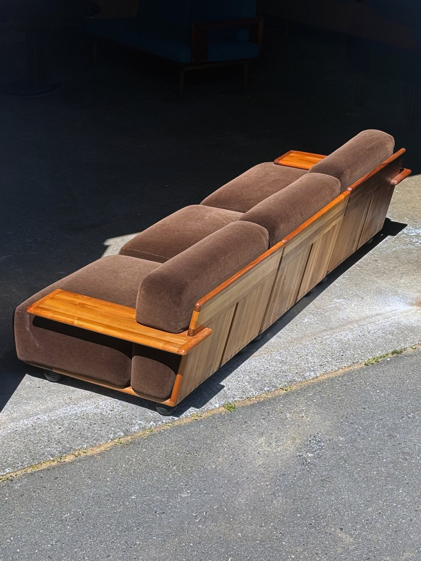 1970s Pianura Sofa 3Seater by Mario Bellini for Cassina in Italian walnut