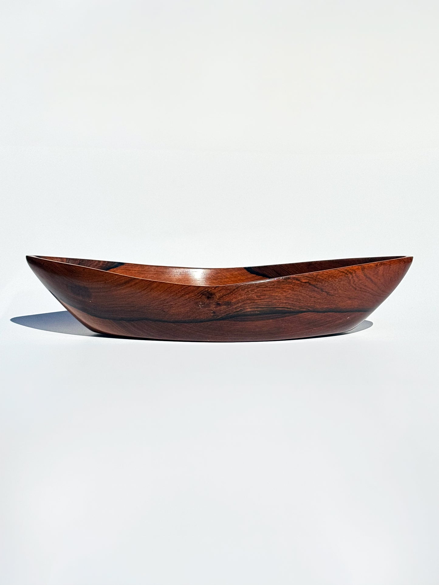 1960s Sculptural Bowl by Jean Gillon for Italma WoodArt in Brazilian rosewood