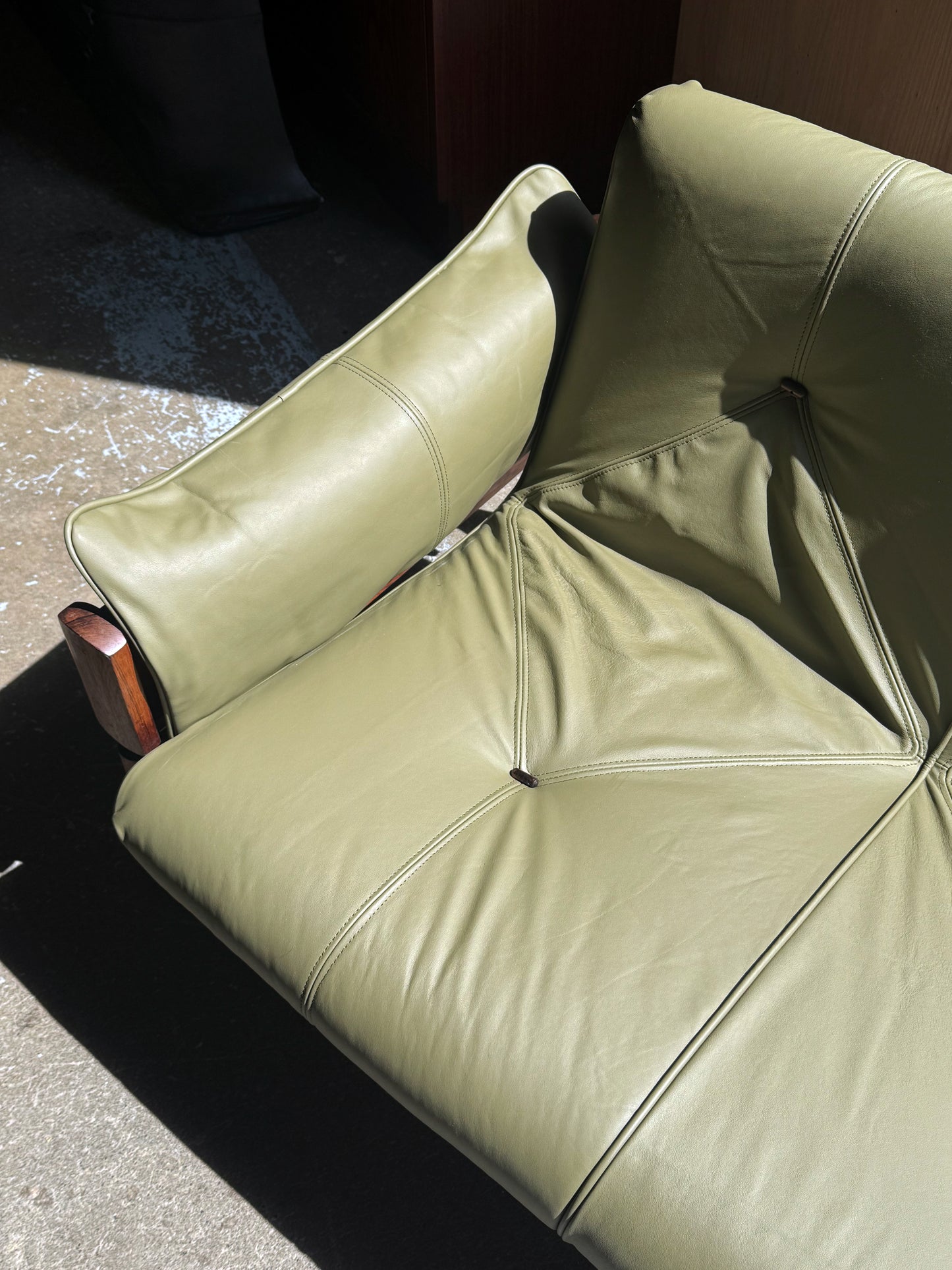 1960s MP-13 Sofa by Percival Lafer in green leather and Brazilian rosewood