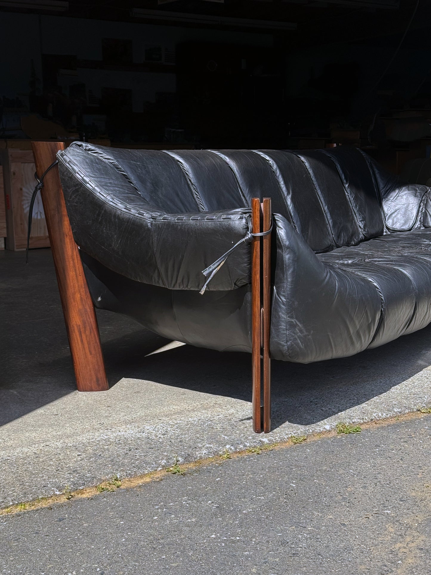 1960s MP-211 Sofa by Percival Lafer in original black leather and rosewood