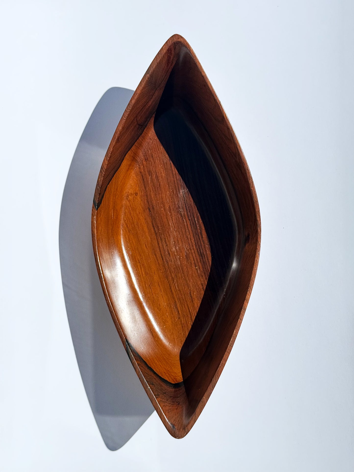 1960s Sculptural Bowl by Jean Gillon for Italma WoodArt in Brazilian rosewood