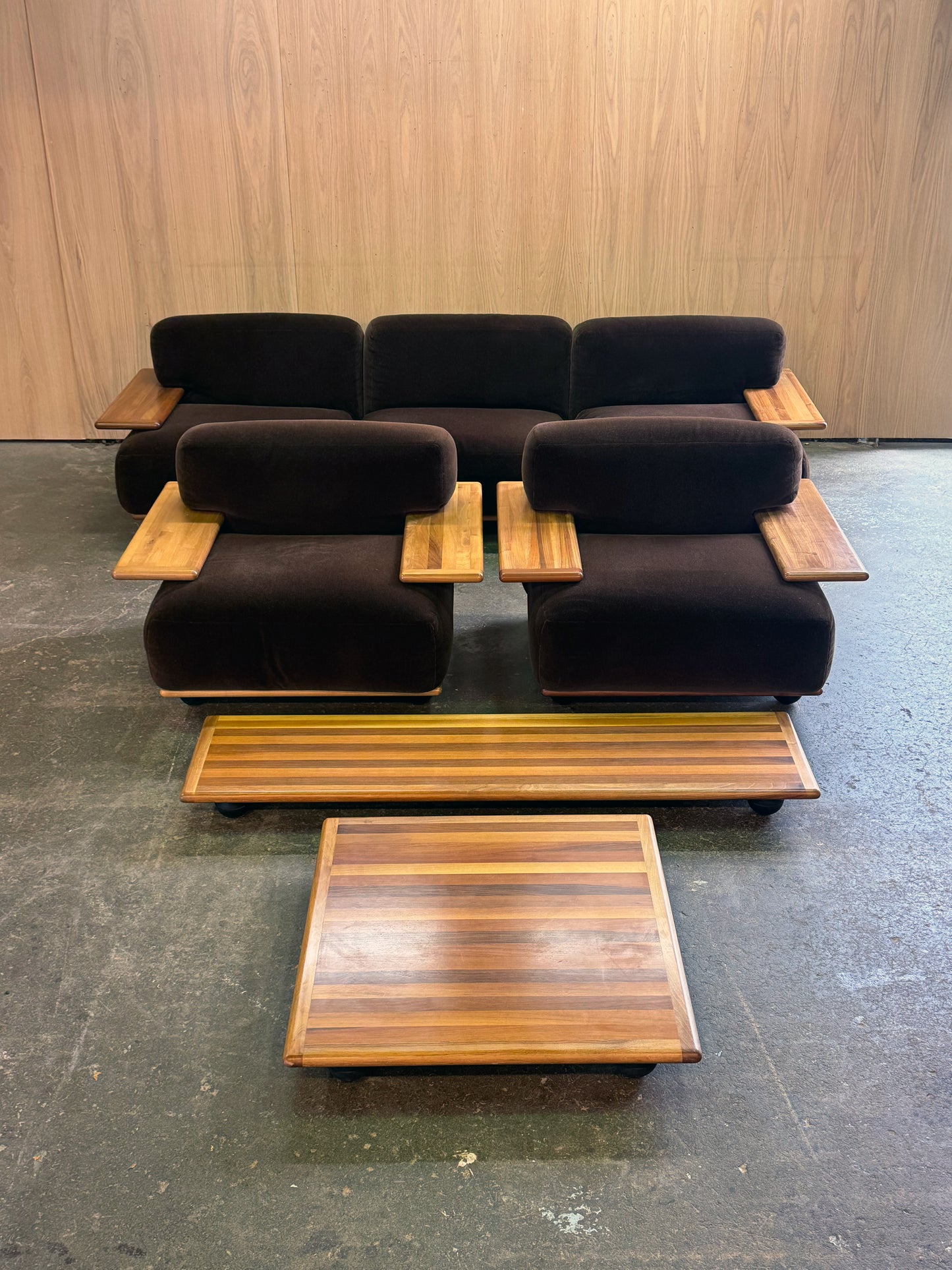 1970s Pianura coffee table rectangular by Mario Bellini for Cassina in Italian walnut
