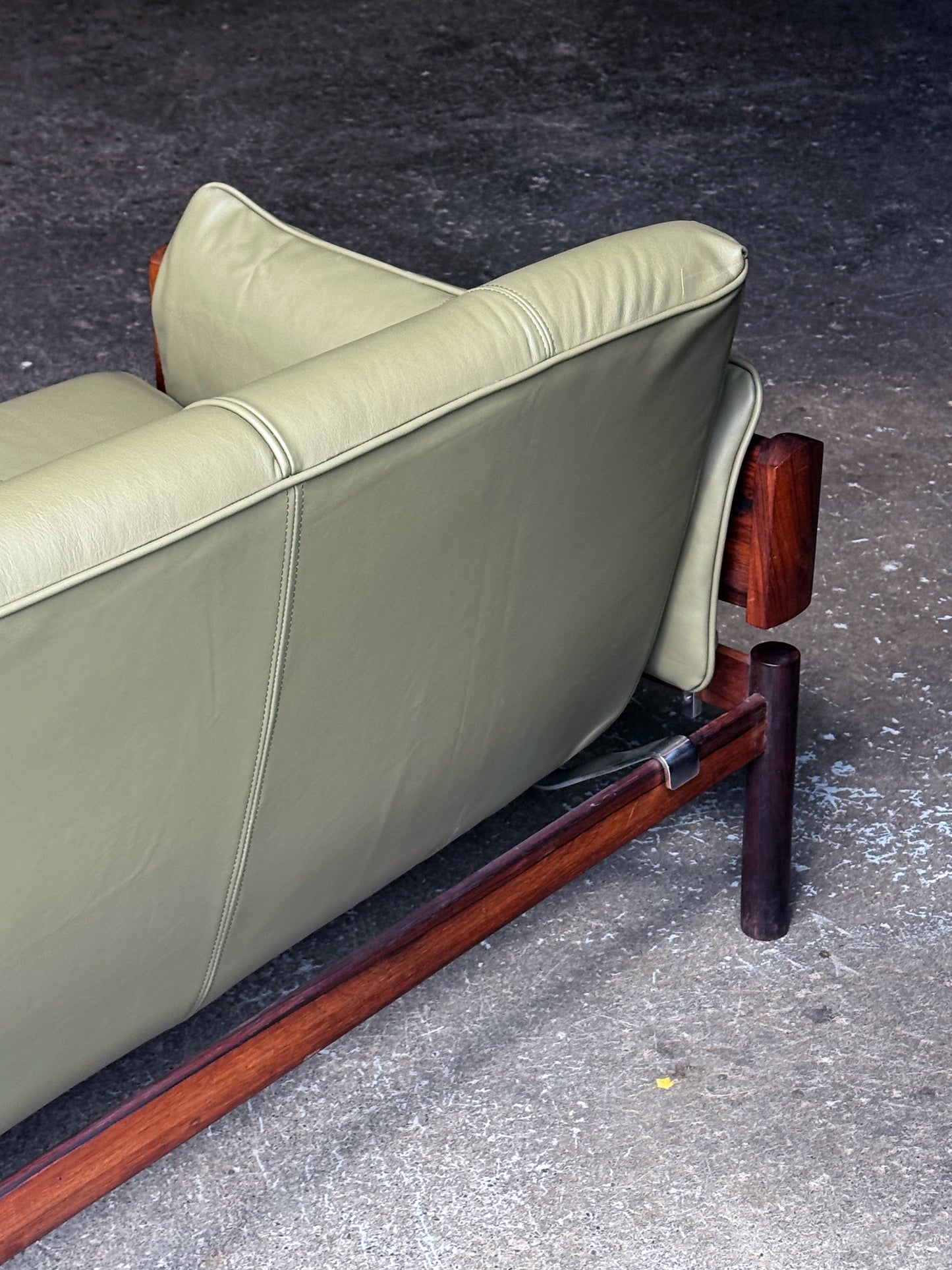 1960s MP-13 Sofa by Percival Lafer in green leather and Brazilian rosewood