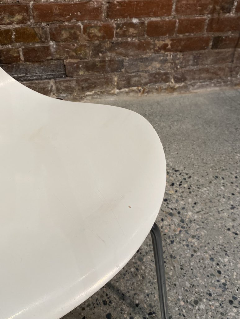 Arne Jacobsen Lily / Seagull Chair for Fritz Hansen