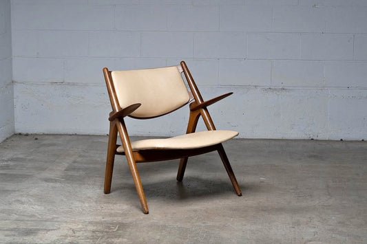 Hans J. Wegner CH28 Lounge Chair in Smoked Oak and Teak for Carl Hansen & Son