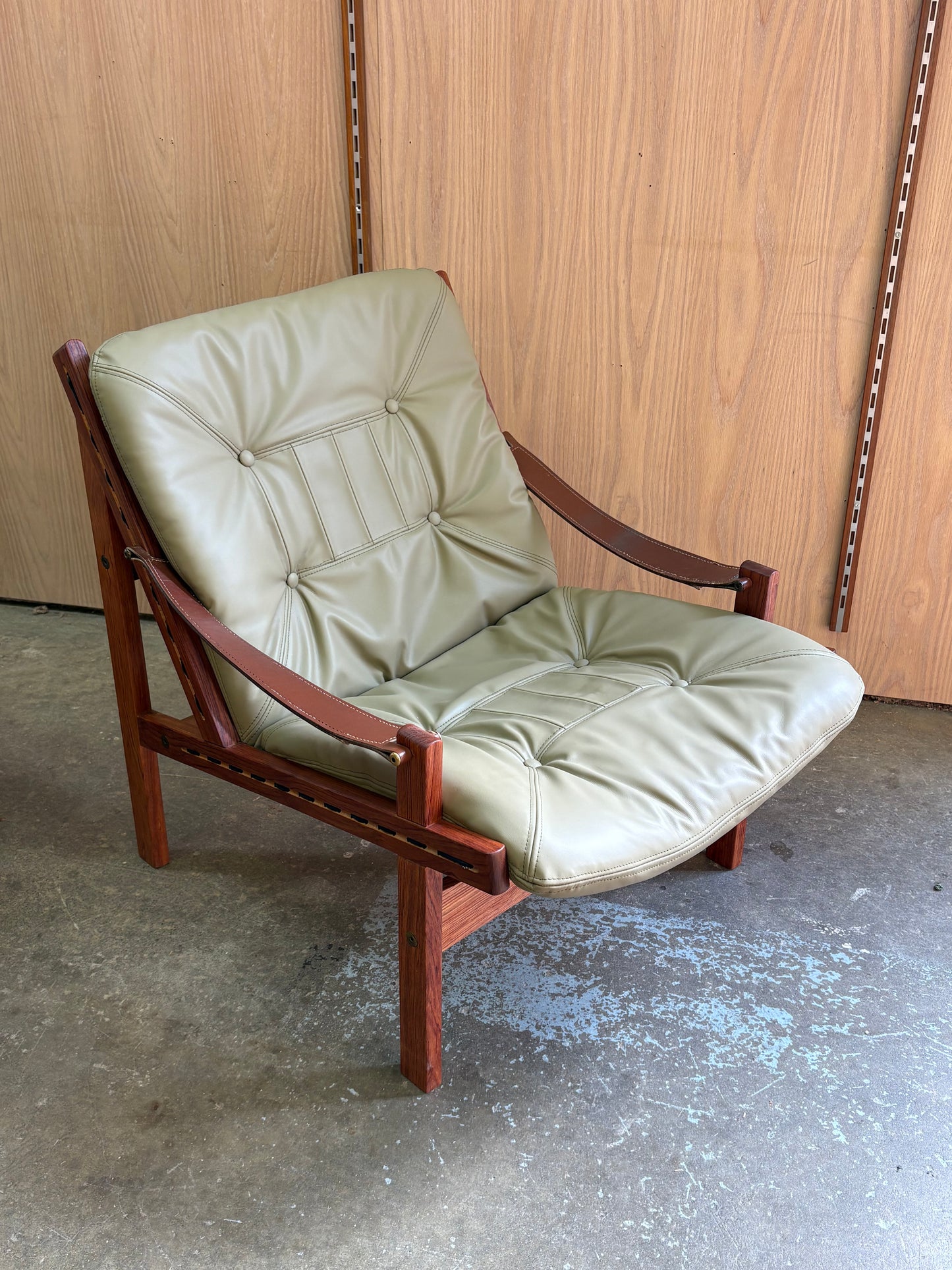 Pair of 1960s “Hunter” Lounge Chairs by Torbjørn Afdal
