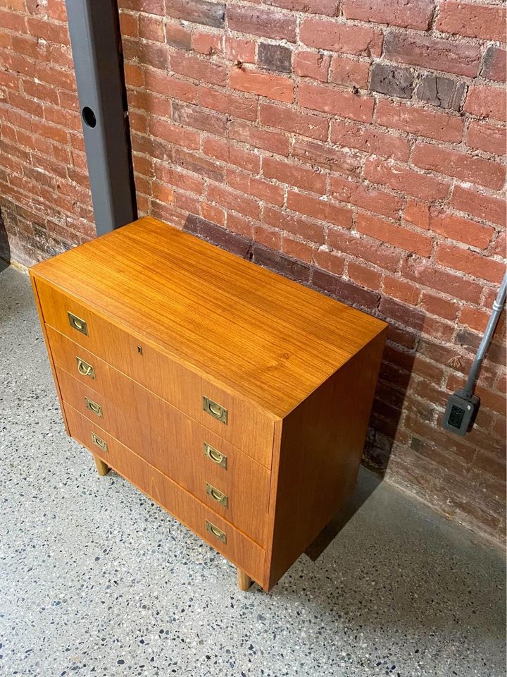 Mid Century Teak Dresser Circa 1960s