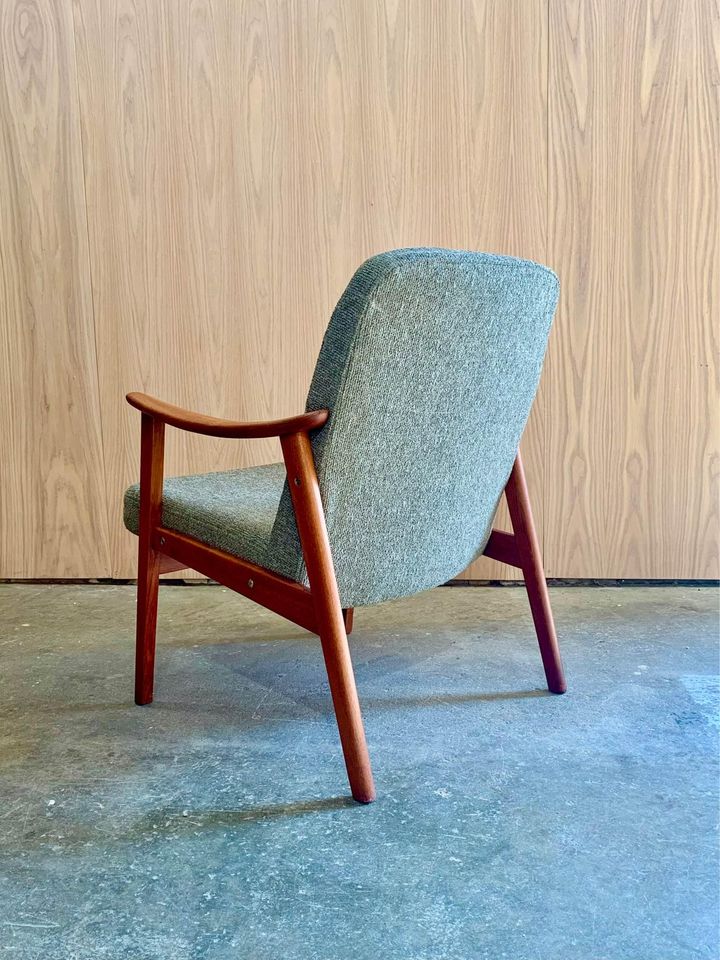 Pair of 1960s Norwegian African Teak Reclining Lounge Chairs