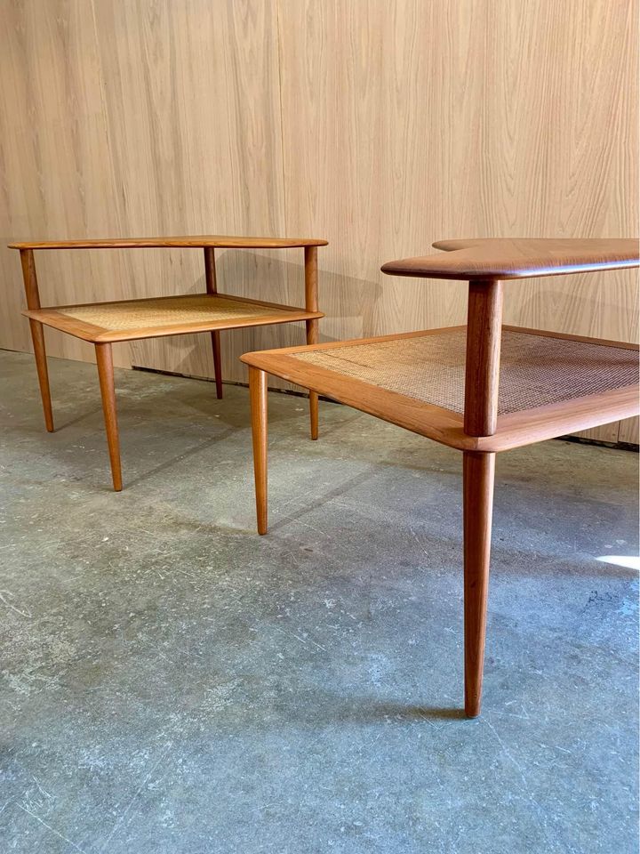 Pair of 1960s Solid Teak Side End Corner Tables by Peter Hvidt