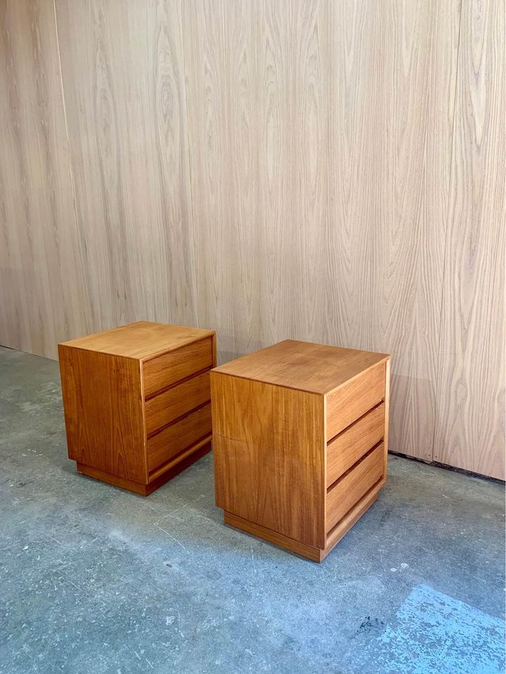 Pair of 1960s mid Century Teak Nightstands