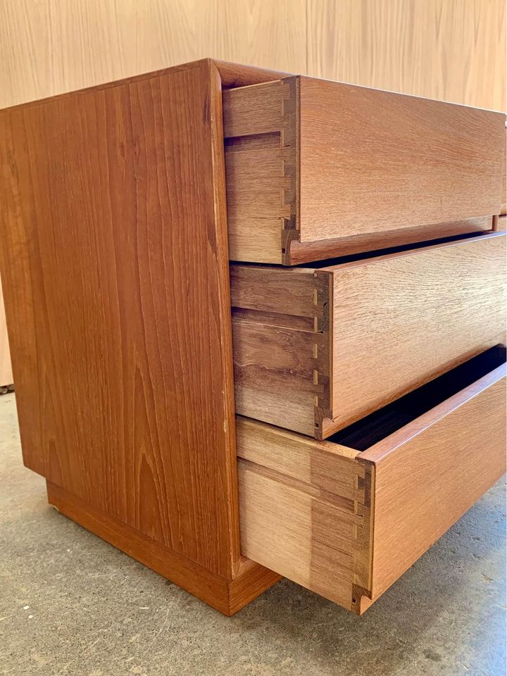 Pair of 1960s mid Century Teak Nightstands