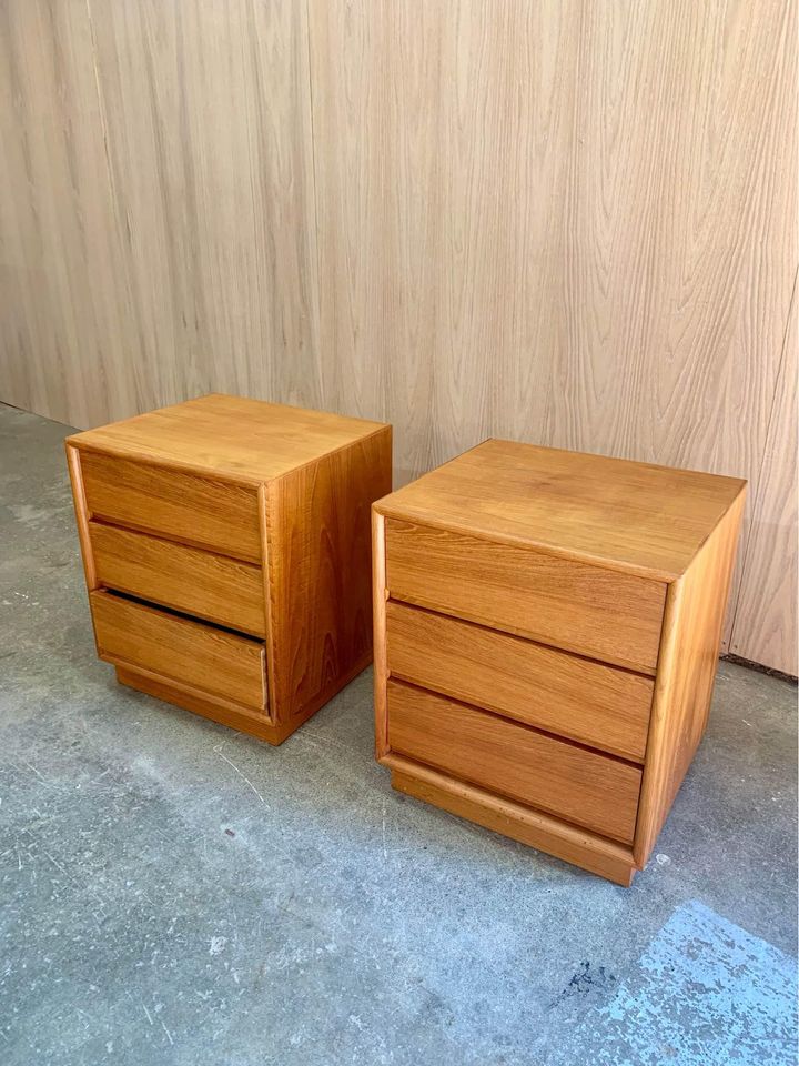 Pair of 1960s mid Century Teak Nightstands