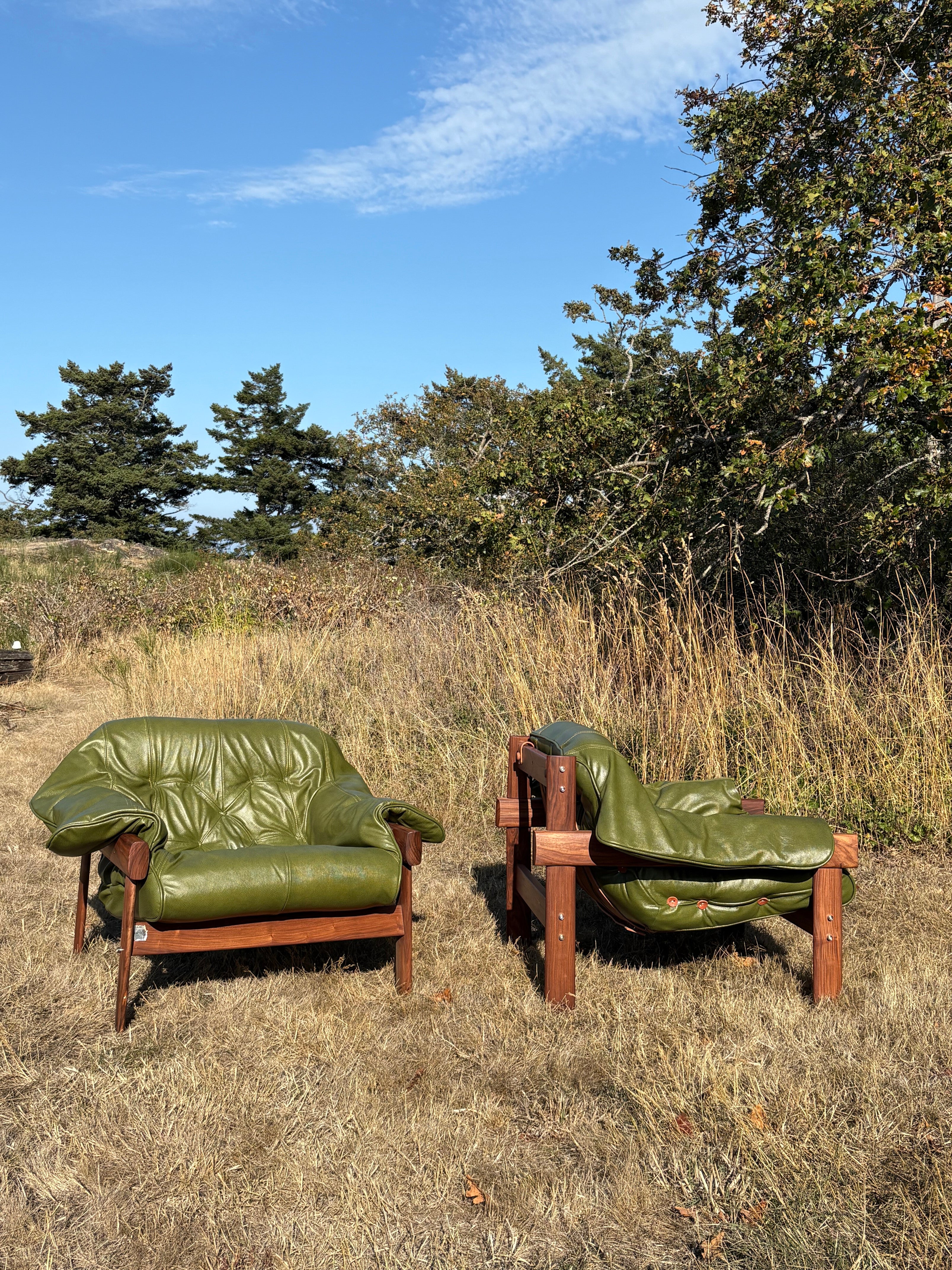 Pair of 1960s Brazilian Wood and Leather MP41 Chairs by Percival