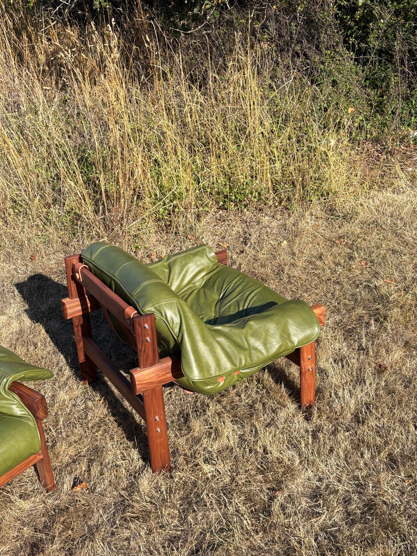 Pair of 1960s Brazilian Wood and Leather MP41 Chairs by Percival Lafer