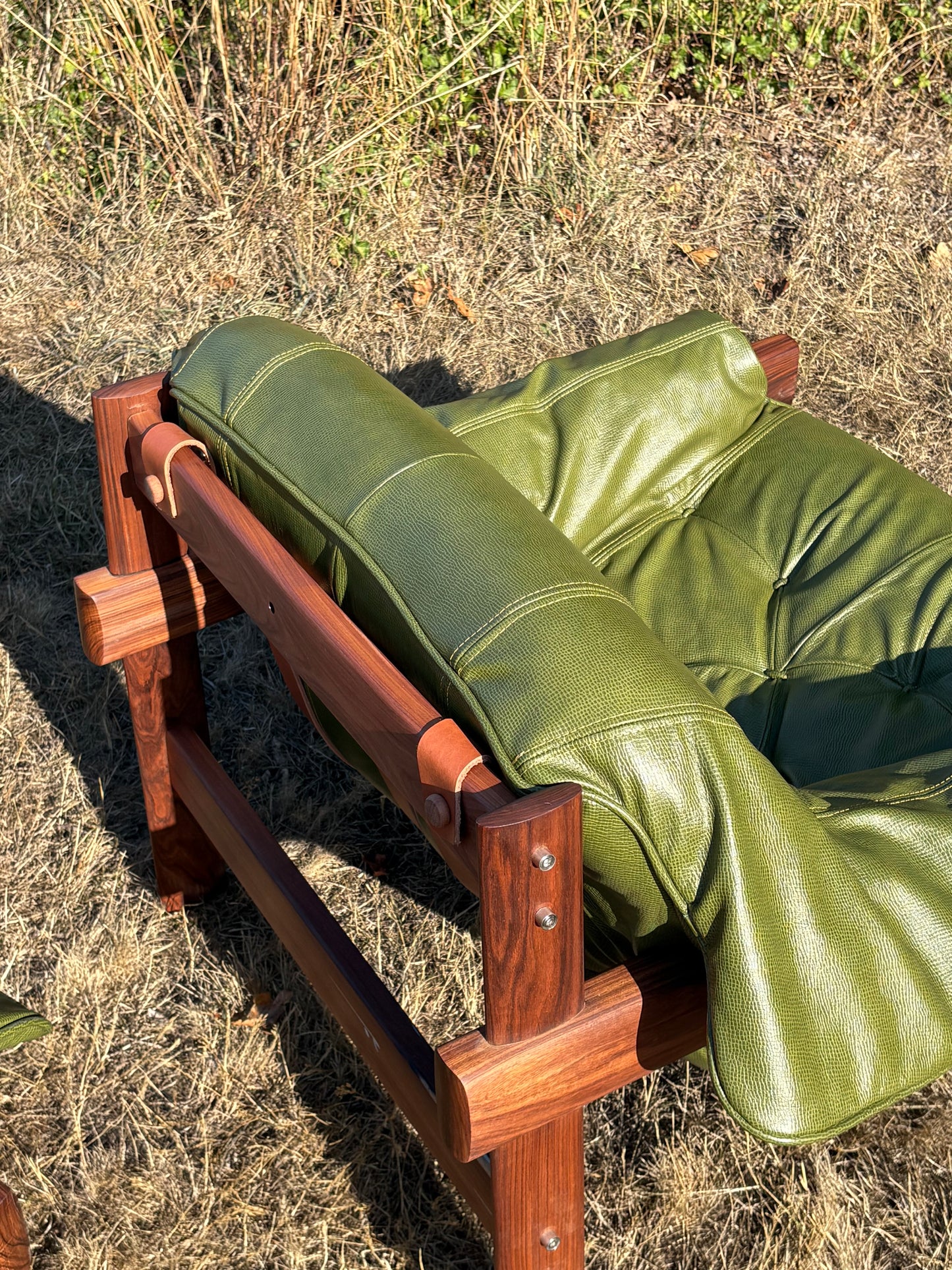 Pair of 1960s Brazilian Wood and Leather MP41 Chairs by Percival Lafer
